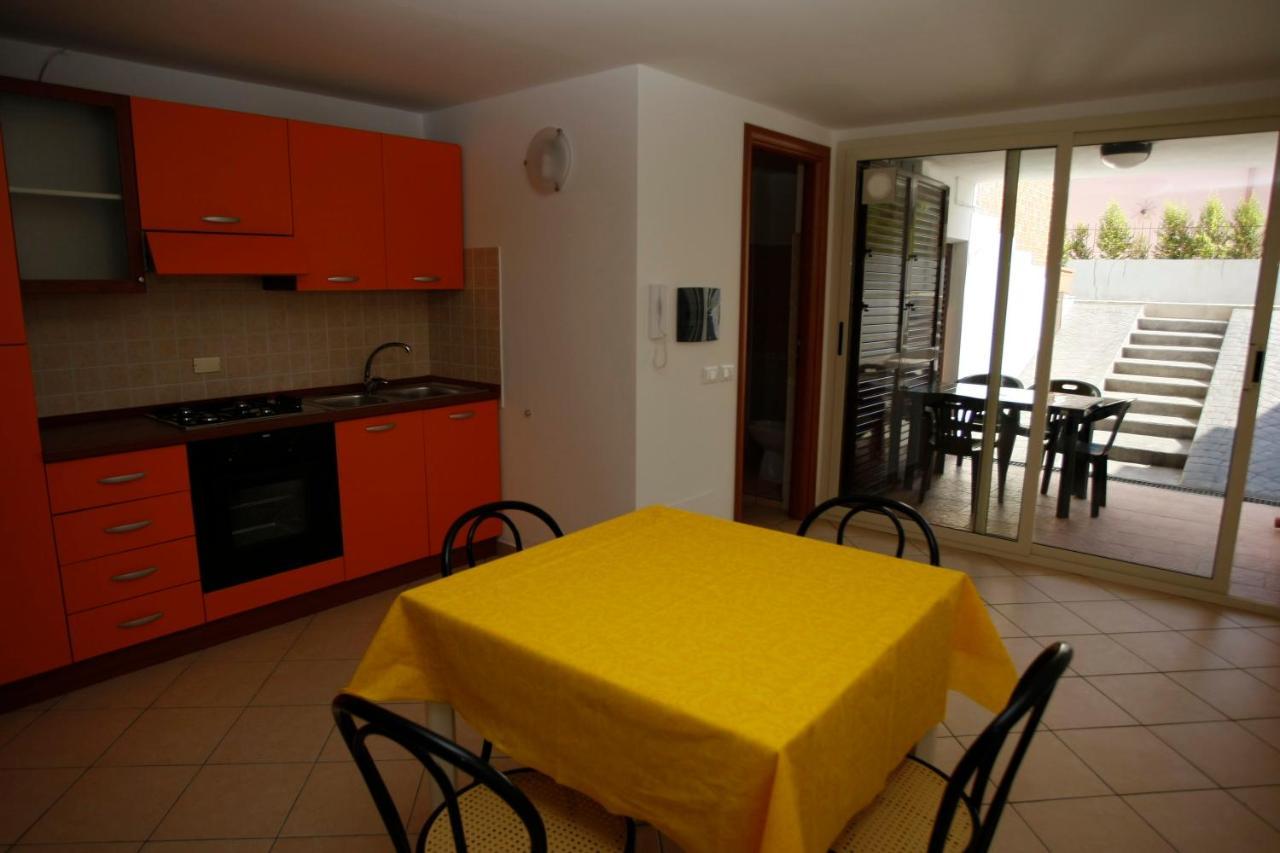 Residence Gualtieri Sant'Andrea Apostolo dello Ionio Exterior foto
